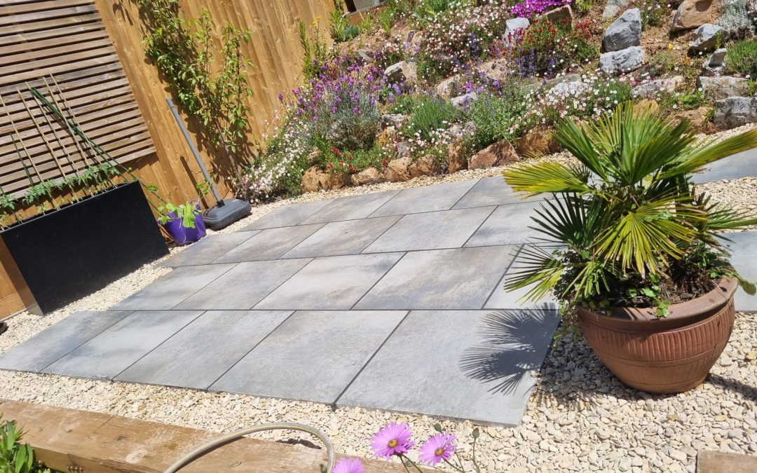 How to Prepare Your Garden for Summer Entertaining?